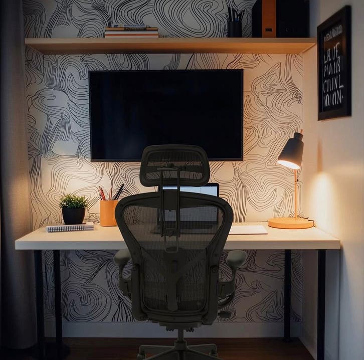Herman Miller Aeron Office Chair - New Atlas Headrest, Maison & Meubles, Chaises de bureau, Envoi