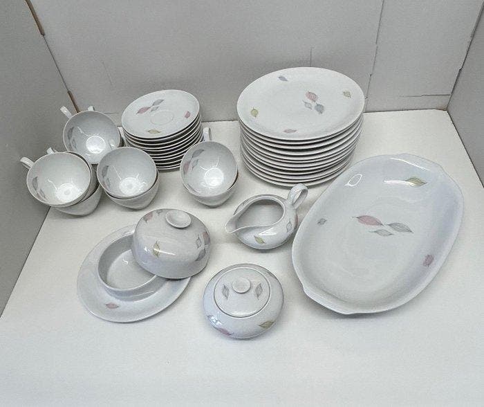KPM Krister - Ontbijtservies (41) - Porselein -, Antiek en Kunst, Antiek | Meubels | Tafels