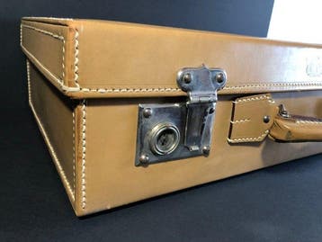 loewe - Enrique loewe - Trousse de maquillage - Fourrure -, Handtassen en Accessoires, Nieuw