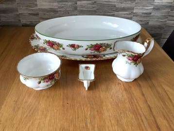 Royal Albert - Royal Albert Country Bakeware 1992 -