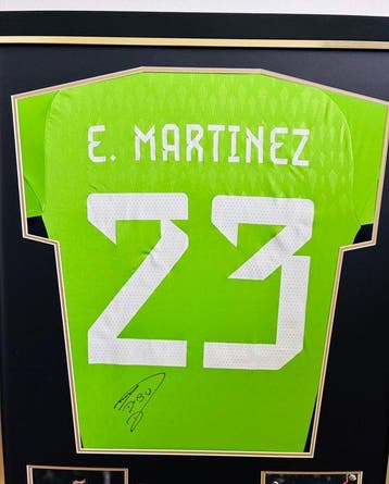 Emiliano Martínez - Hand Signed Argentina Shirt – World Cup, Nieuw