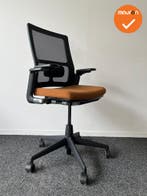 Ahrend 2020 bureaustoel - nieuwe lichtoranje stoffering - In, Werkplek, Ophalen of Verzenden, Gebruikt, Stoel