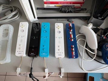 Nintendo - Videogameconsole + games - In originele, Nieuw