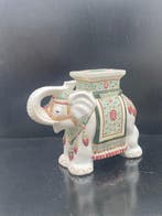 Table à plantes - Céramique - Majestueux Éléphant