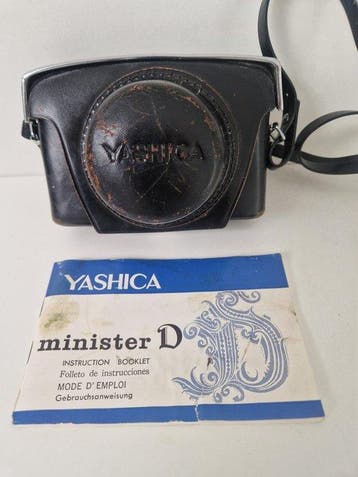 Yashica Minister D / Auto Focus Analoge camera