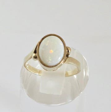Zonder minimumprijs - Ring - 8 karaat Geel goud - Witte, Handtassen en Accessoires, Ringen, Nieuw