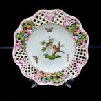 Herend - Artwork Breakthrough Cabinet/Wall Plate -