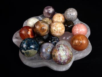 Natural Clear Crystal Quartz Bowl & 20 minerals balls Bowl &