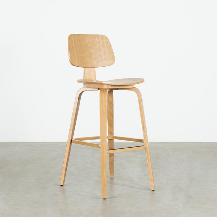 Junni stoelen en barstoelen - 15% korting - Scandinavisch, Huis en Inrichting, Stoelen, Nieuw, Hout, Stof, Ophalen of Verzenden