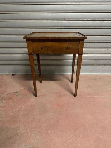 Middentafel - salontafel - Walnoot - Schrijfbureau Lodewijk