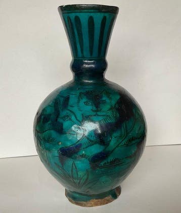 Islamic vase - Middle East - 14th century