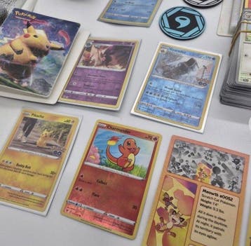 Pokémon - 700 Mixed collection - Various sets