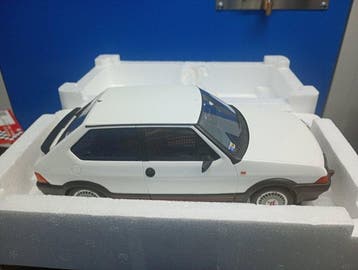 Laudoracing 1:18 - Voiture de sport miniature - Fiat Ritmo