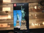 Lego Set - 21042 - Architecture - Statue of Liberty