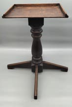 Bijzettafel - Antiek telefoon/ lampen tafeltje - Hout