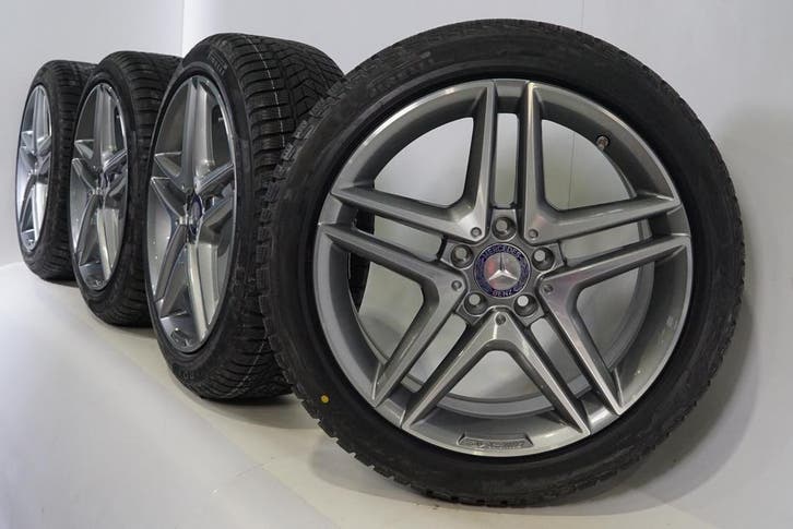 Mercedes A B CLA Klasse W176 W117 W246  18 inch velgen Pirel, Auto-onderdelen, Banden en Velgen, Ophalen of Verzenden