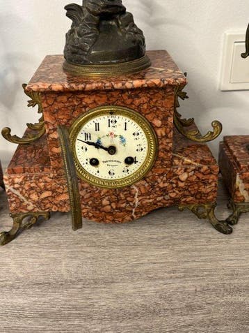 Figurale pendule, Klok en garnituur set (3) - Trémolières -, Antiek en Kunst