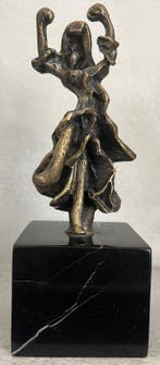 Salvador Dali (1904-1989) - Carmen - bronze