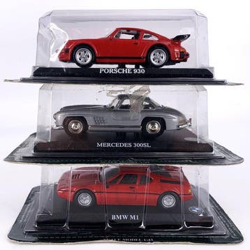 1:43 - Modelauto (3) - 3 official collectible models -