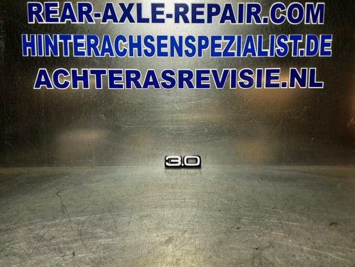 Opel Senator, Opel Monza embleem 3.0 (Emblemen, Overig), Auto-onderdelen, Carrosserie, Gebruikt, Opel, Verzenden