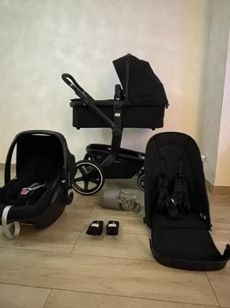 Joolz Day + Brilliant Black 3-in-1 kinderwagen Compleet, Zo goed als nieuw, Verstelbare duwstang, Ophalen, Kinderwagen