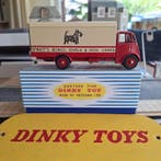 Dinky Toys 1:43 - Modelauto - Guy Van Spratts - Kleine