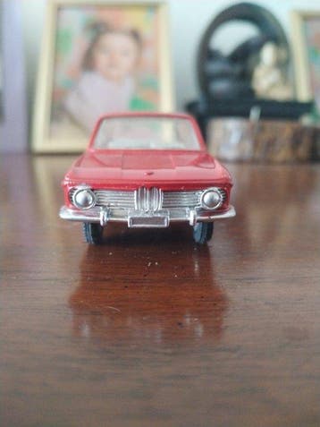 Dinky Toys 1:43 - Voiture de sport miniature - BMW 1500 -, Hobby en Vrije tijd, Nieuw