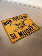 Vroeg 20e-eeuws Italiaans industrieel gevarensbord – Non, Antiek en Kunst