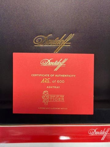 Davidoff - Asbak - Year of the Tiger - Porselein, Verzamelen, Nieuw