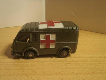Dinky Toys 1:43 - Voiture miniature (2)