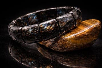 Russische Astrofyliet - Armband - Rare- intense colours