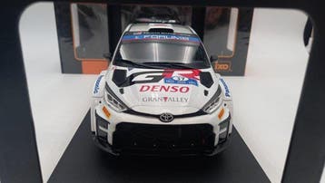 IXO 1:18 - Modelauto - Toyota GR Yaris Rally2 Finland 2024 -