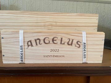 2022 Chateau Angelus - Saint-Émilion Grand Cru - 1 Fles, Nieuw