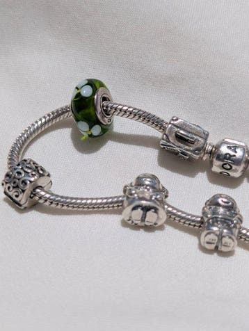 Zonder minimumprijs - Pandora - Parure Zilver - 9 bedels, Handtassen en Accessoires