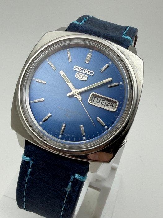Seiko - Deep Blue Sunburst Dial – Vintage 1970s - Zonder, Handtassen en Accessoires, Horloges | Antiek