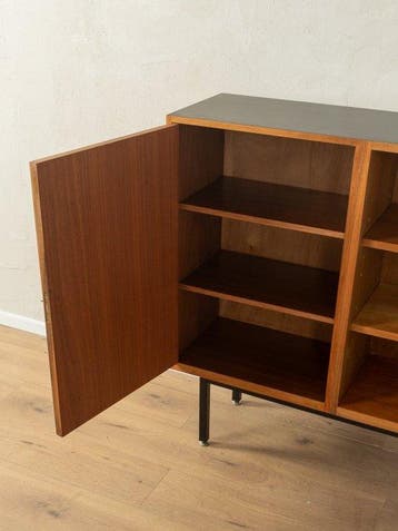 Dressoir - Walnoot - Sideboard uit de jaren ’50