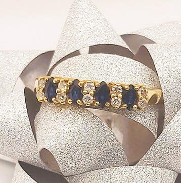 Bague - 19,2 carats Or jaune - 0.60ct. tw. Saphir - Diamant