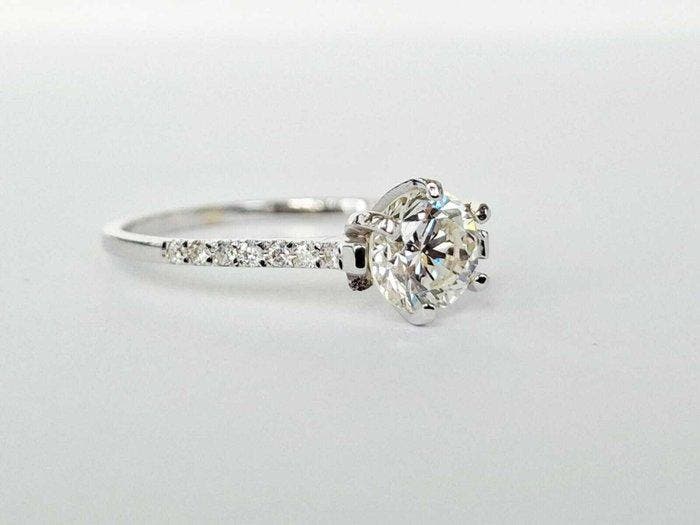 Bague de fiançailles - 18 carats Or blanc - 0.88ct. tw., Bijoux, Sacs & Beauté, Bijoux anciens