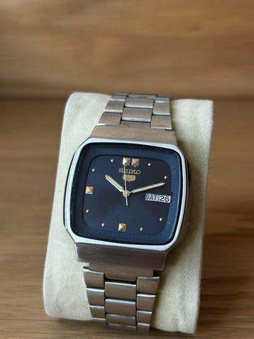 Seiko - Seiko 5 Automatic “Midnight Blue TV Dial” –