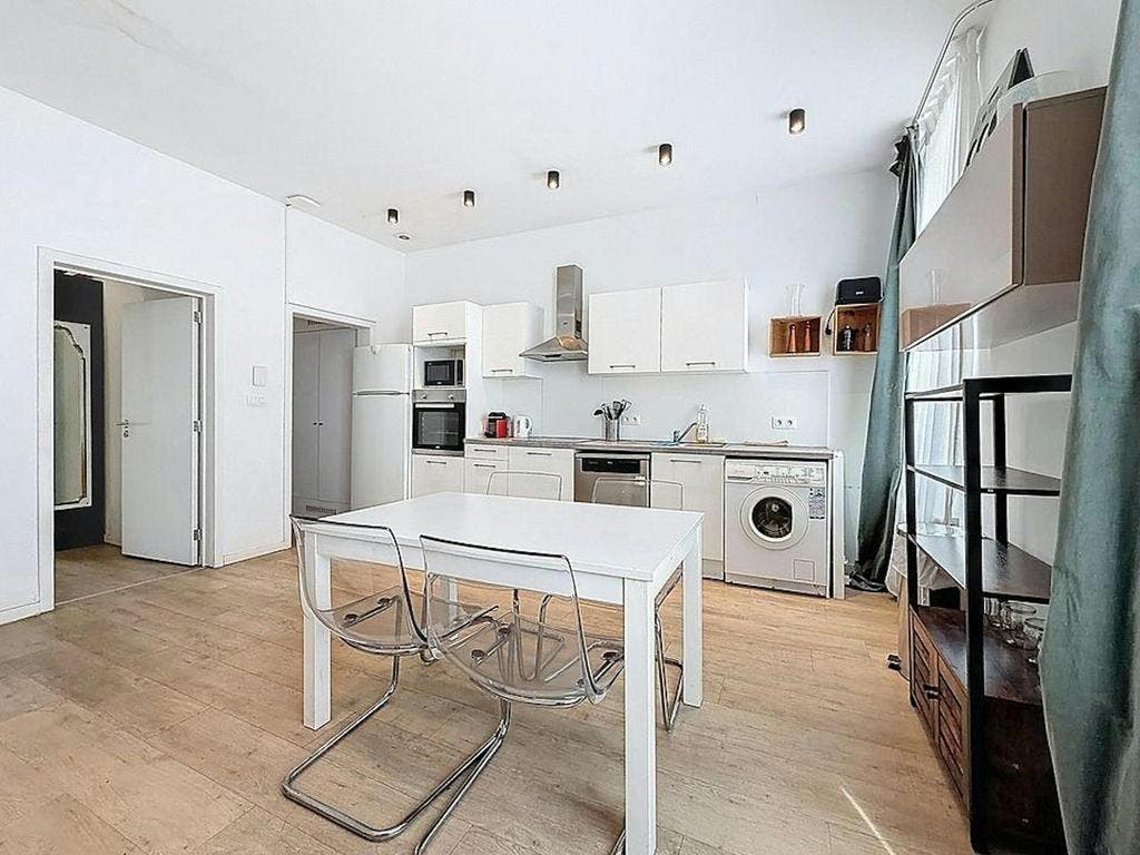 Appartement VERHUUR à Anderlecht