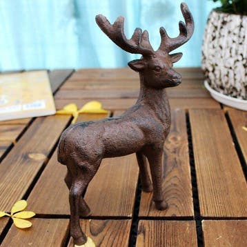 Sculpture, Cast Iron Stag – Rustic Woodland Deer for Garden,