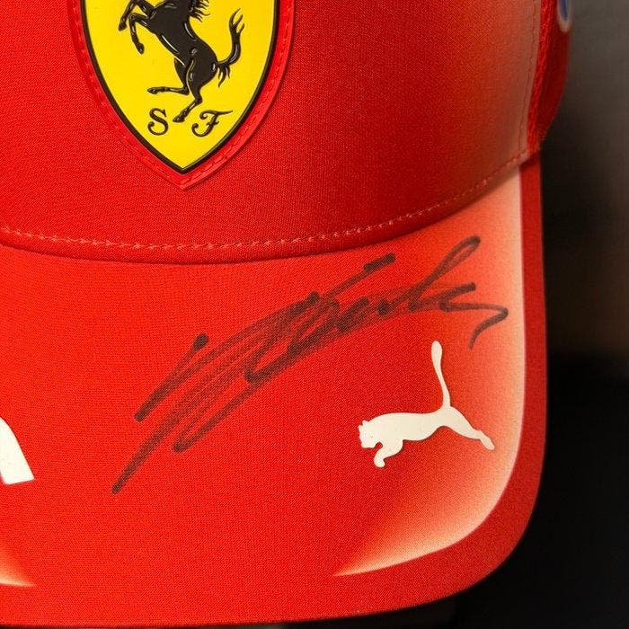 Ferrari - Formule 1 - Charles Leclerc - 2026 - Casquette de, Collections, Marques automobiles, Motos & Formules 1