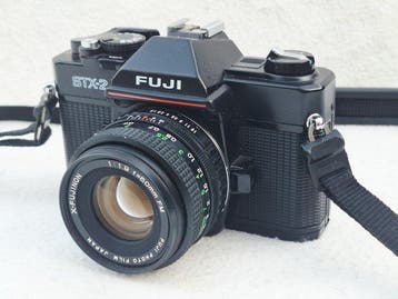 Fuji STX-2 + X Fujinon 1:1.9/50mm FM Single lens reflex, Nieuw