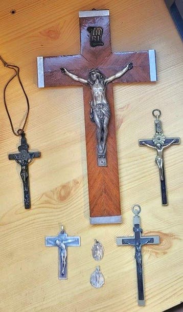 kruisbeeld (7) - Art Deco - Hout, Brons, Metaal - 20e eeuw -