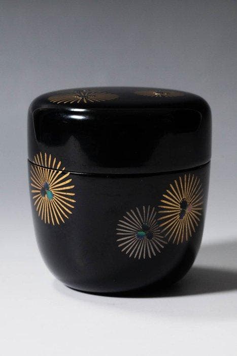 Fijn lariks hout goud maki-e en raden-inleg zwarte, Antiek en Kunst, Antiek | Overige Antiek