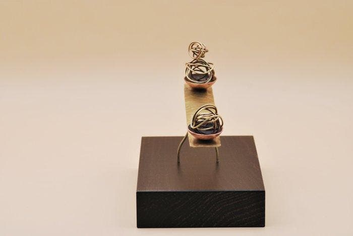 Luis Martinez - Conexiones I – Equilibrio, Antiek en Kunst, Kunst | Designobjecten