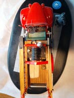 1:35 - Camion miniature