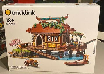 Lego Set - 910036 - BrickLink Designer Program - Ocean House