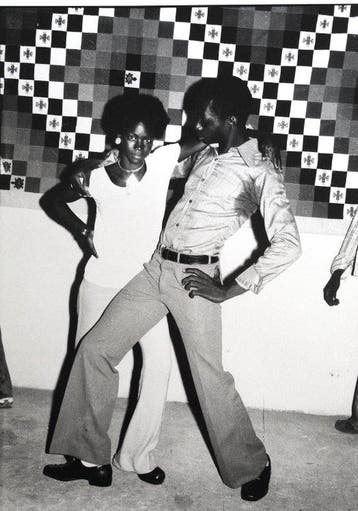 Malick Sidibé (1935–2016) - Ambianceurs en position - 1974