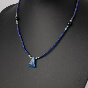 Het oude Egypte, Grieks-Romeinse periode Ketting met lapis